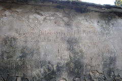 Grafiti s početka 20. stoljeća. Crkva Svetog Jakova, Bale. Autor: Aldo Šuran (2007.)
