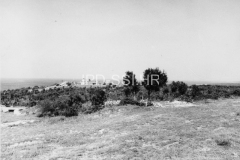 Pogled na utvrdu Mon Forno s Austro-ugarske topničke bitnice Caluzzi 1992. godine, Barbariga. (fn. 25923) Iz arhive Arheološkog muzeja Istre