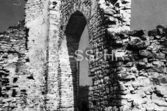 Očuvani luk u crkvi sv. Sofije 1964. godine, Dvigrad. (bn. 7291) Iz arhive Arheološkog muzeja Istre