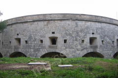 Fort Casoni Vecchi, Pula. Autor: Aldo Šuran (2006.)