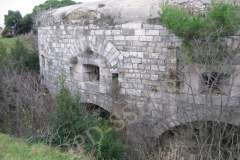Obrambeni rov. Fort Monvidal, Pula. Autor: Aldo Šuran (2006.)