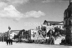 Obala Maršala Tita - ruševine bivše tvornice duhana sredinom 50-ih godina, Fp. 3389. Iz arhive Arheološkog muzeja Istre