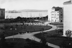 Park oko Opatijske ulice (današnja Ulica benediktinske opatije) sredinom 50-ih godina, Pula. (fp. 4078) Iz arhive Arheološkog muzeja Istre