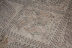 Rimski mozaik s motivom kažnjavanja Dirke, 3. stoljeće. Pula.