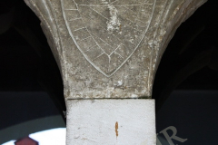 Franjevački samostan, grb obitelji Castropola. Pula. Autor: Aldo Šuran (2010.)