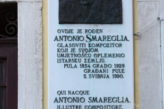 Rodna kuća Antonija Smareglije, forum. Pula. Autor: Aldo Šuran (2010.)