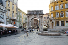 Trg Portarata i slavoluk Sergijevaca. Pula. Autor: Aldo Šuran (2010.)
