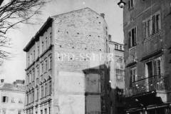 Trg bratstva i jedinstva početkom 50-ih godina, Pula. (fp. 3402) Iz arhive Arheološkog muzeja Istre