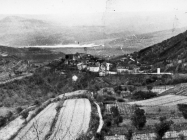 Pogled na Završje sa sjeverne strane, Završje. (bn. 6034.) Iz arhive Arheološkog muzeja Istre